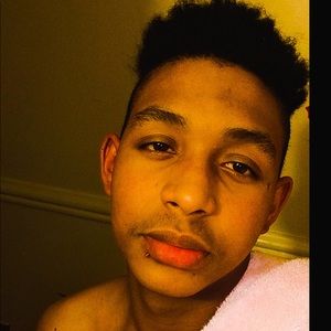 Meet your Posher, Deivy